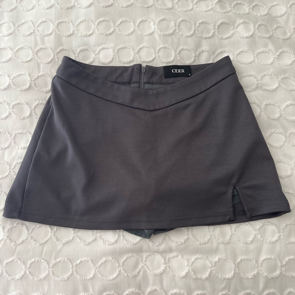 Grey Cider Skort Small